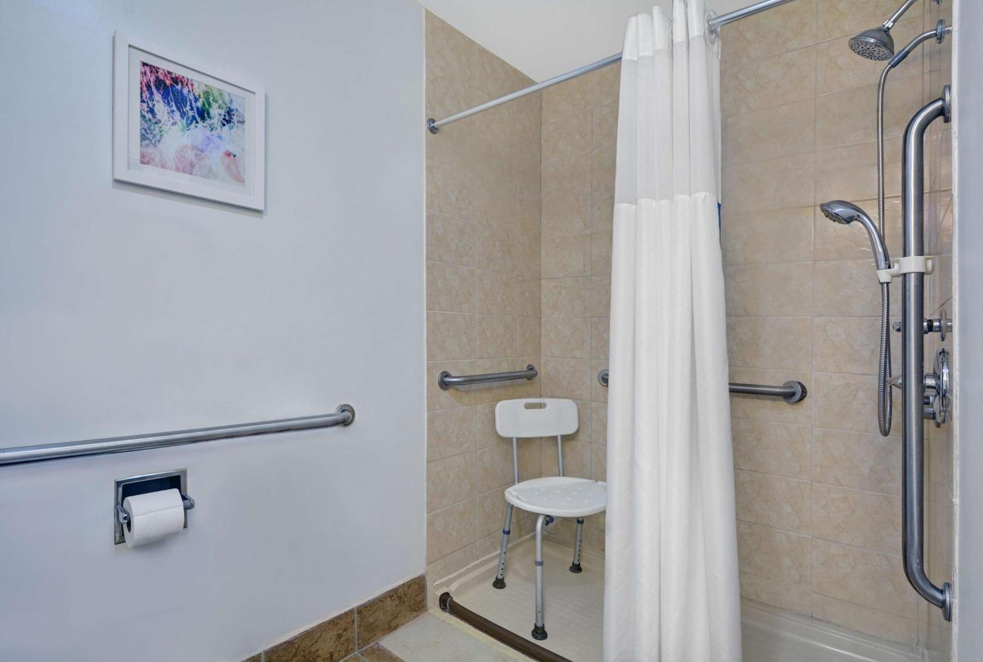 Hampton Inn By Hilton Panama City Beach Upper Grand Lagoon Dış mekan fotoğraf