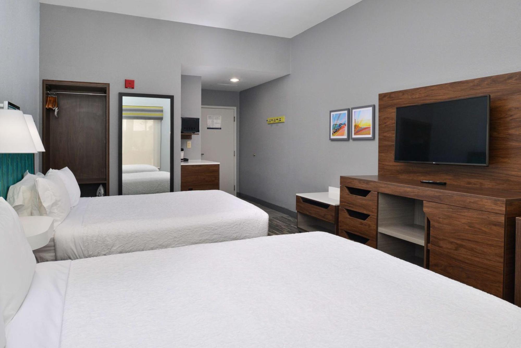 Hampton Inn By Hilton Panama City Beach Upper Grand Lagoon Dış mekan fotoğraf